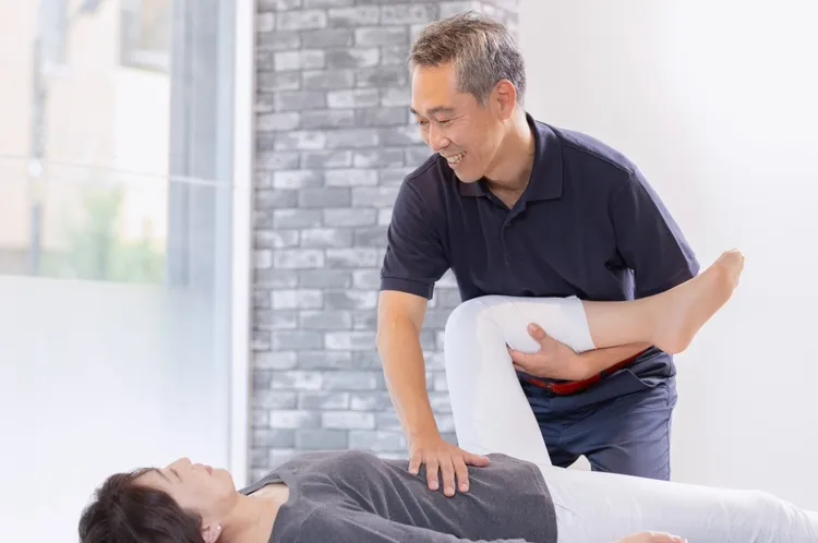 豊中市の当院による施術で肩こり・頭痛・腰痛の根本改善と姿勢矯正