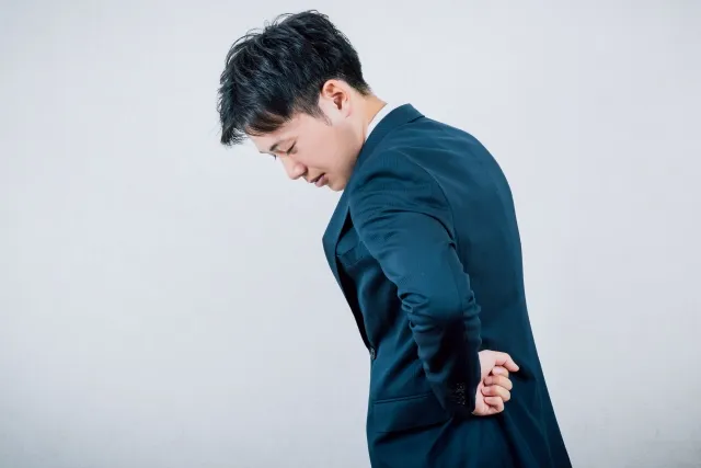 骨盤矯正や姿勢調整で腰痛の原因にアプローチする豊中の整体